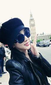 李思思奢华生活照