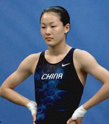 伏明霞个人资料简介,跳水皇后，辉煌成就与人生历程