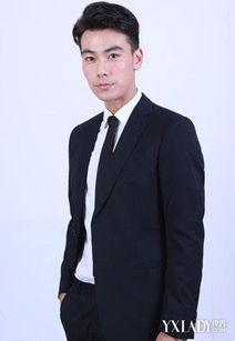 戴向宇家庭背景,出身名门，家世显赫的影视明星