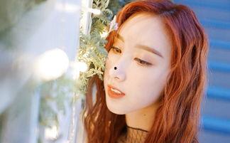 明星接吻图片动态唯美,捕捉梦幻瞬间，唯美演绎爱情传奇